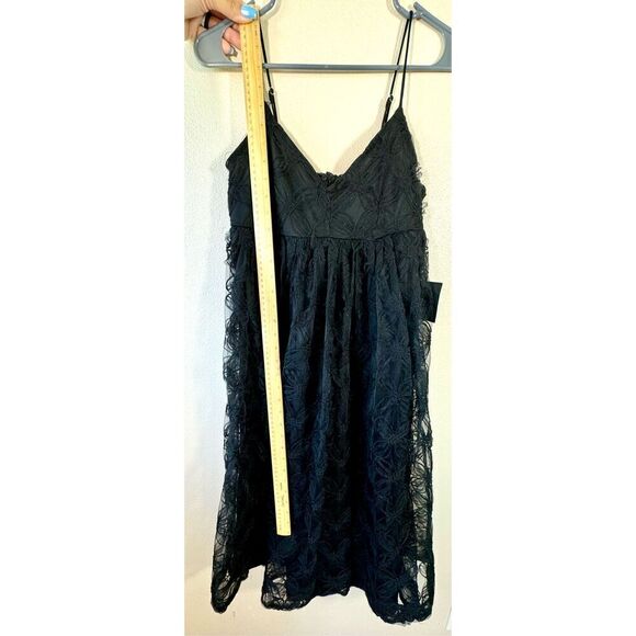 NWT Lulu's Radiate Elegance Black Floral Tulle Midi Dress - Picture 9 of 12